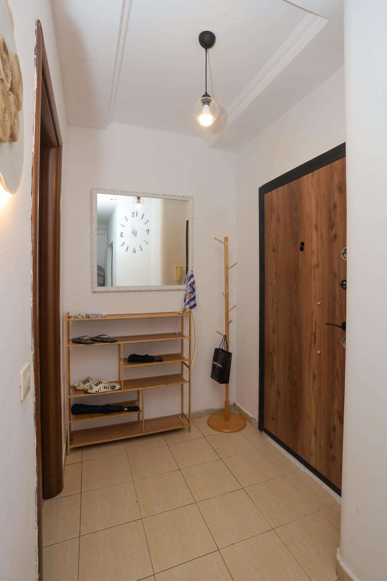 New Bazar Selvia Apartment Tirana Exteriör bild