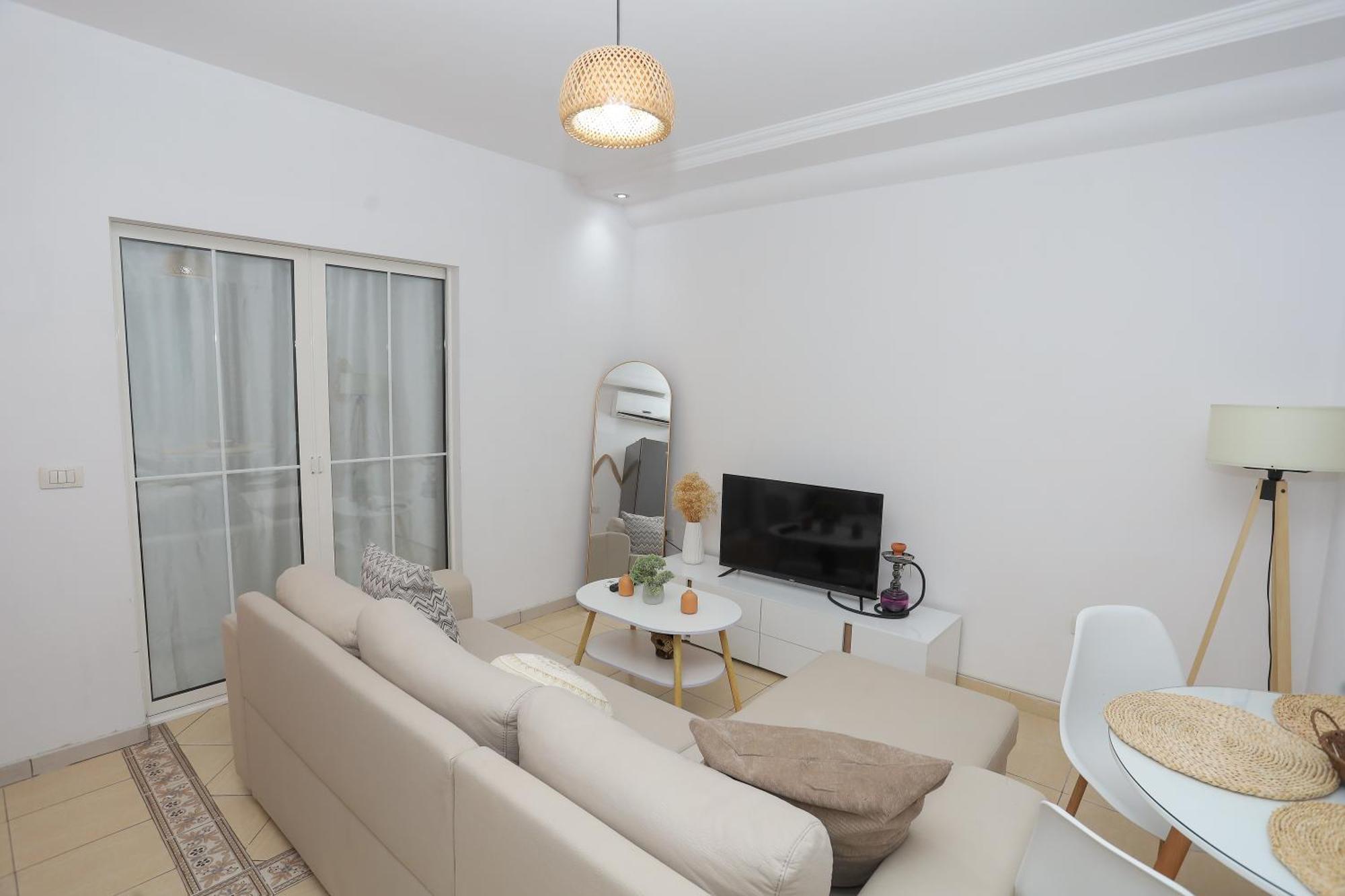 New Bazar Selvia Apartment Tirana Exteriör bild