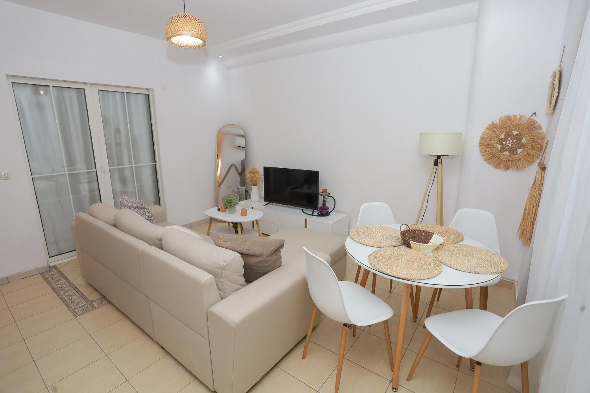 New Bazar Selvia Apartment Tirana Exteriör bild